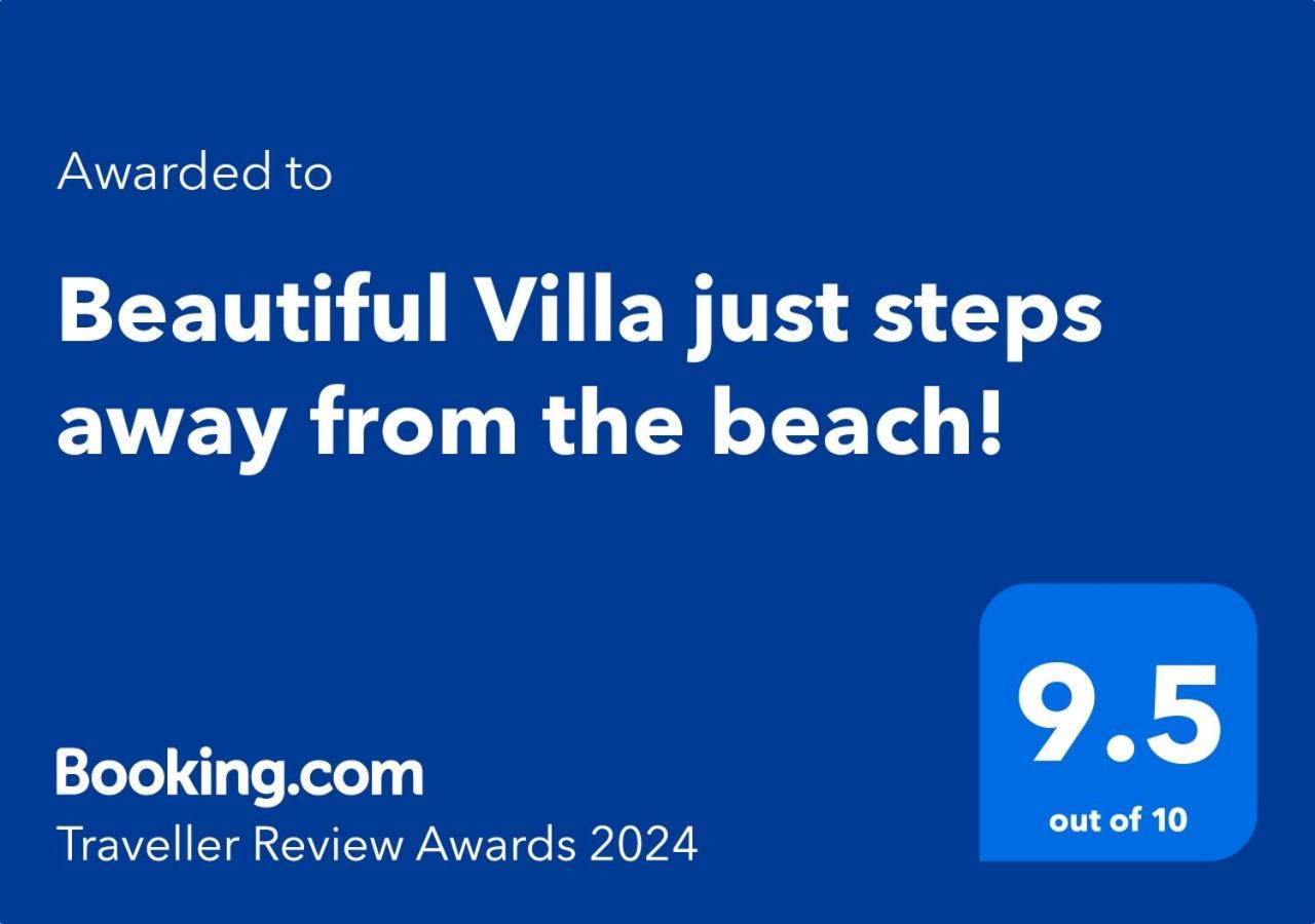 Beautiful Villa Just Steps Away From The Beach! George Town Exteriör bild
